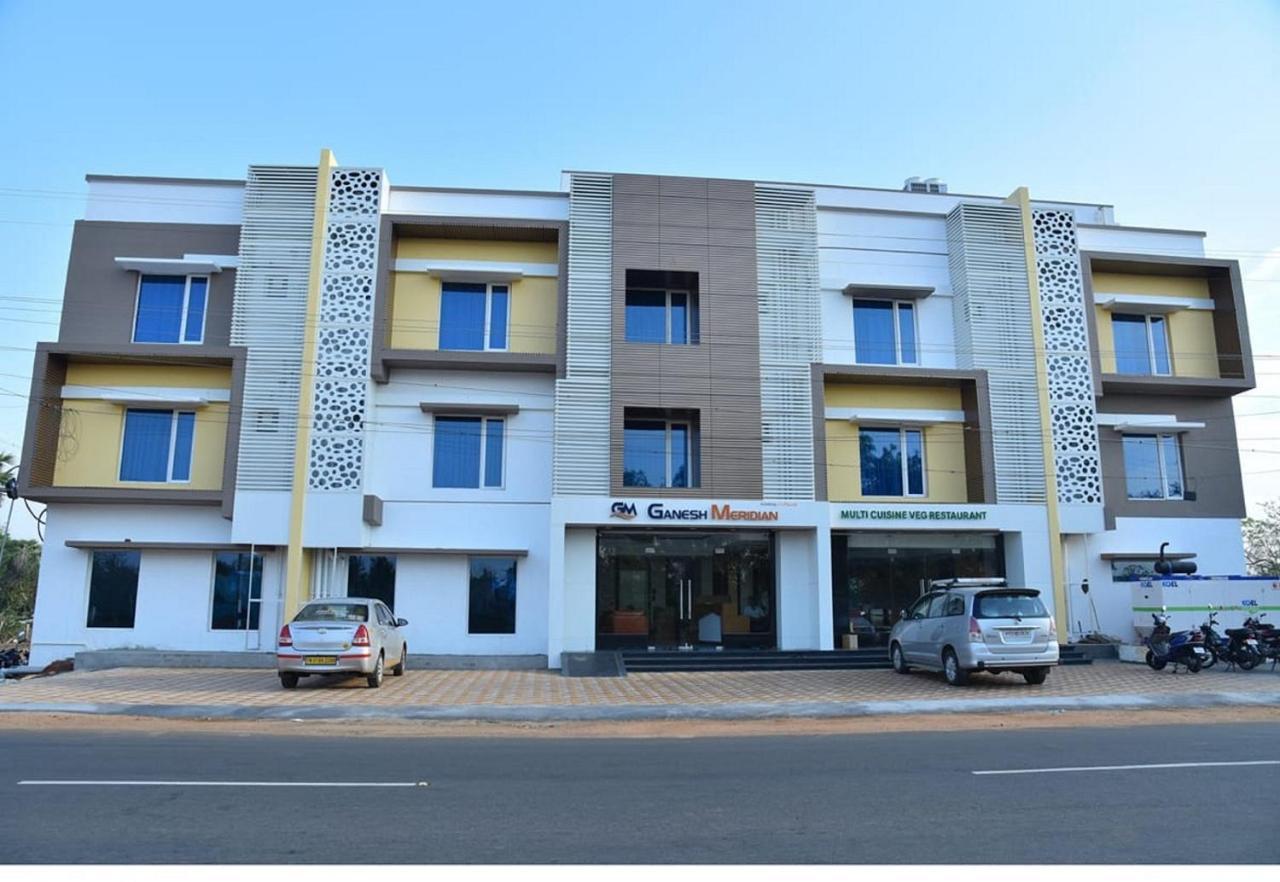 Ganesh Meridian Tiruppattur Exterior foto